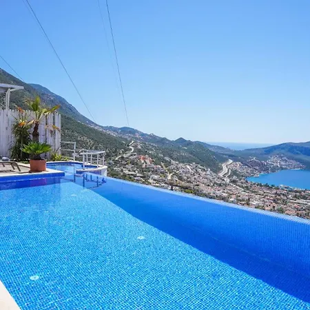 2 Bedroom Seaview With Private Pool Vilă